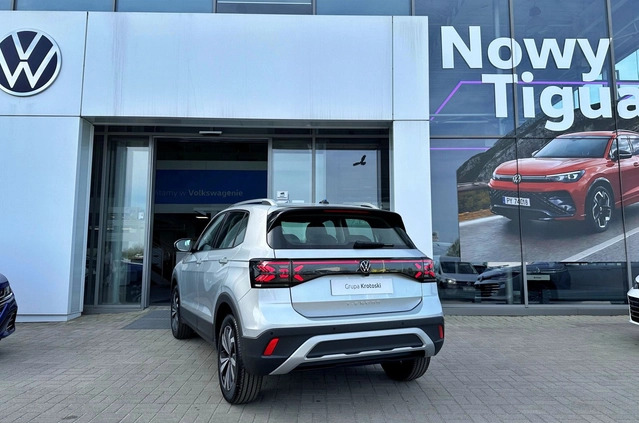 Volkswagen T-Cross cena 120800 przebieg: 1, rok produkcji 2024 z Żychlin małe 172